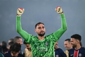 巴黎官网：感谢多纳鲁马为俱乐部所做的一切，祝愿他未来一切顺利